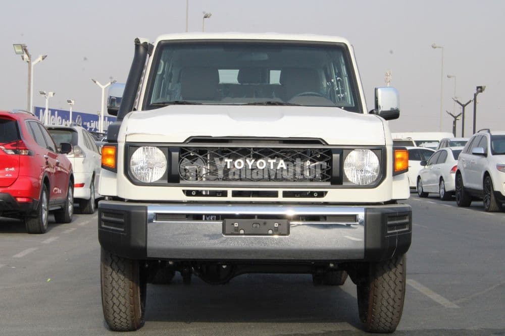 New Toyota Land Cruiser 70 Series 2.8L LX Diesel A/T (5-Door) 2025