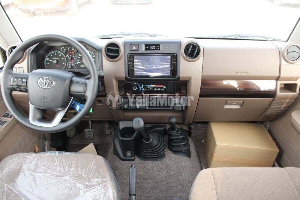 New Toyota Land Cruiser 70 Series 2.8L LX Diesel A/T (5-Door) 2025