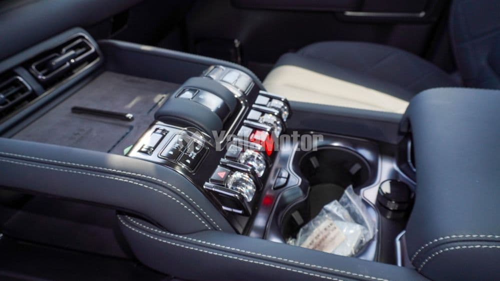 New BYD Leopard 5 1.5T Delux 2025