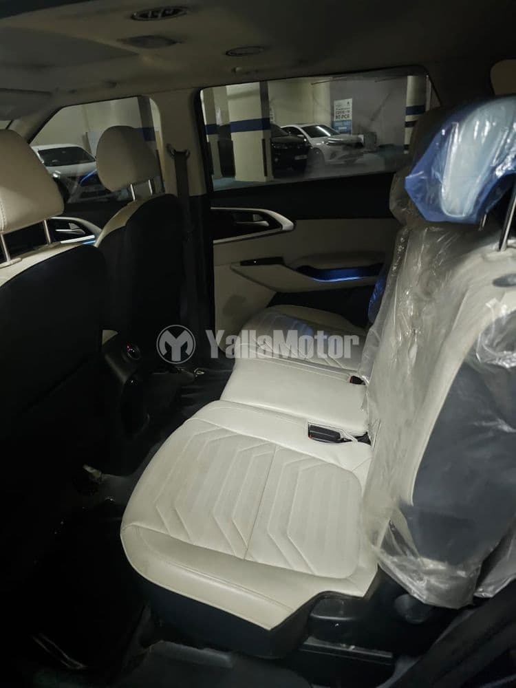 Used Kia Carens 1.5L EX 2023