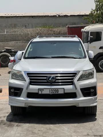 Used Lexus LX 570 5 door 5.7L 2015