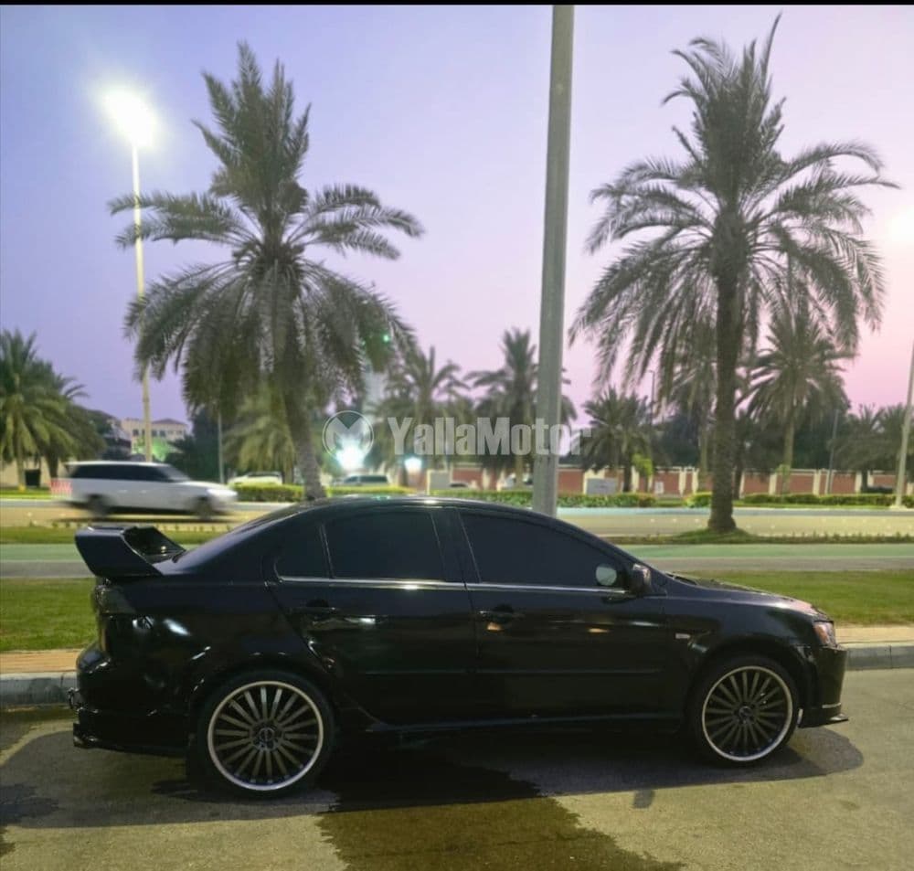 Used Mitsubishi Lancer Evolution 2010