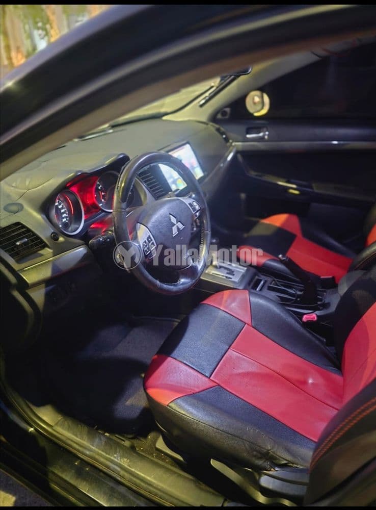 Used Mitsubishi Lancer Evolution 2010