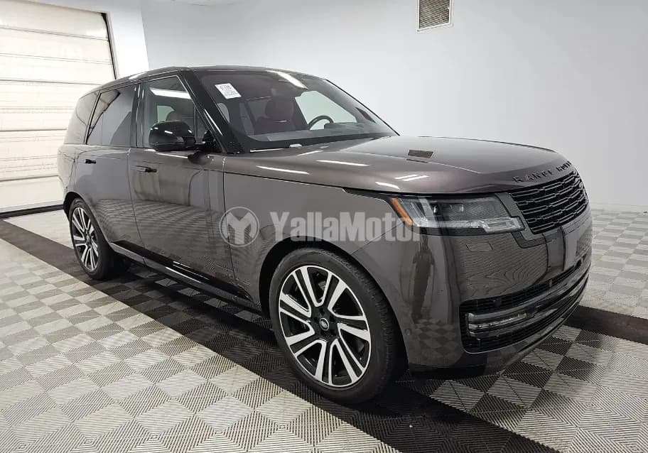لاند روفر رنج روفر 5.0L V8 Vogue SE 525 PS 2023 مستعملة
