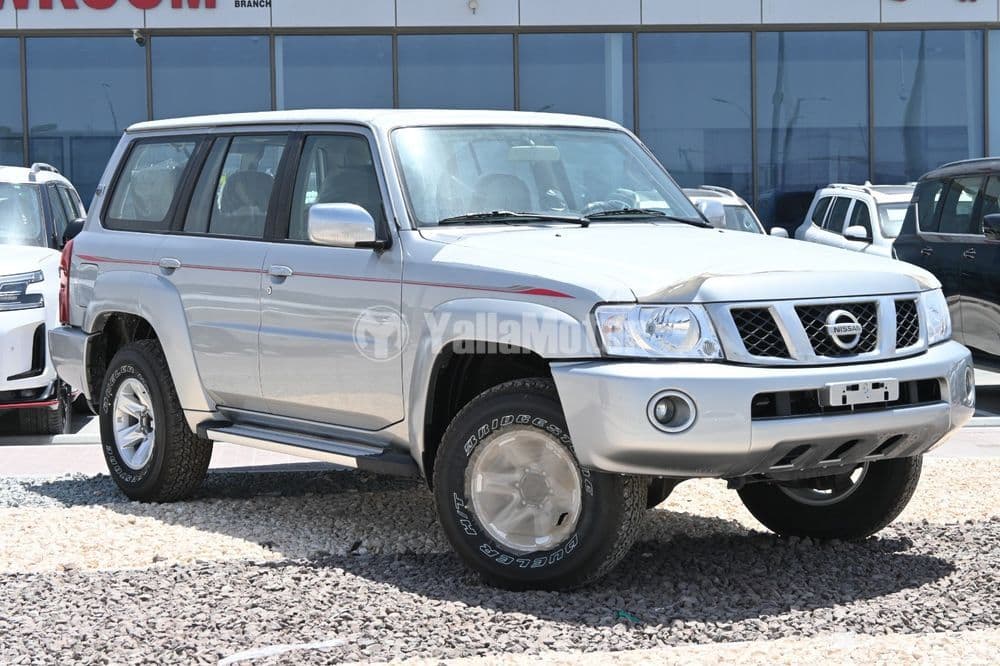 New Nissan Patrol Safari 4.8L M/T 2024