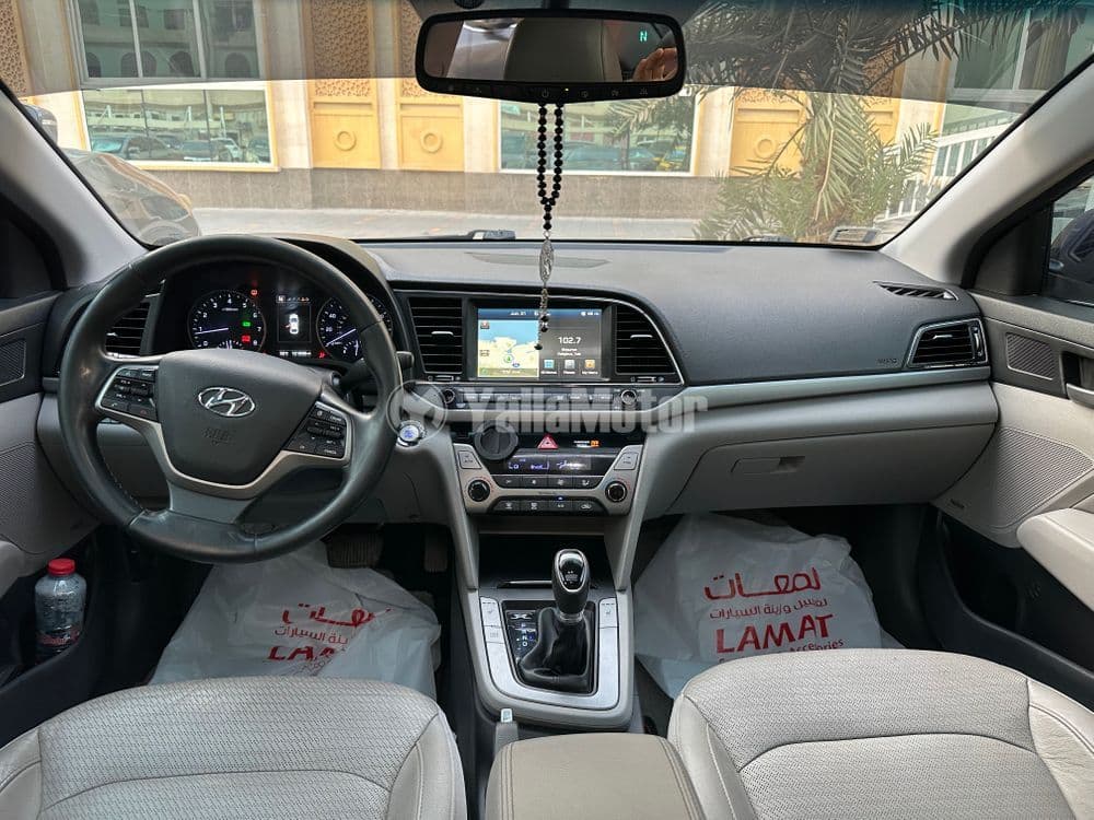 Used Hyundai Elantra 2.0L Comfort 2017