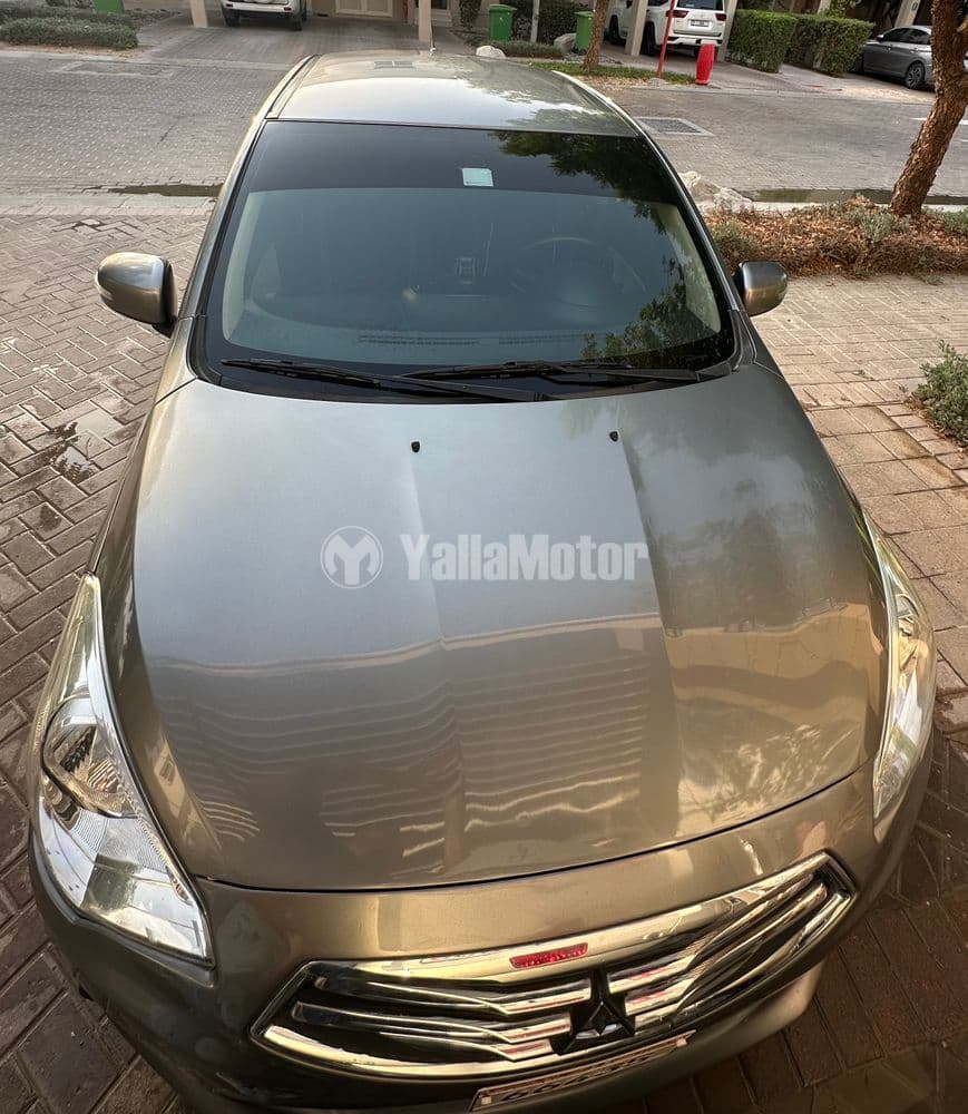 ميتسوبيشي أتراج 1.2 GLX Full Option 2020 مستعملة