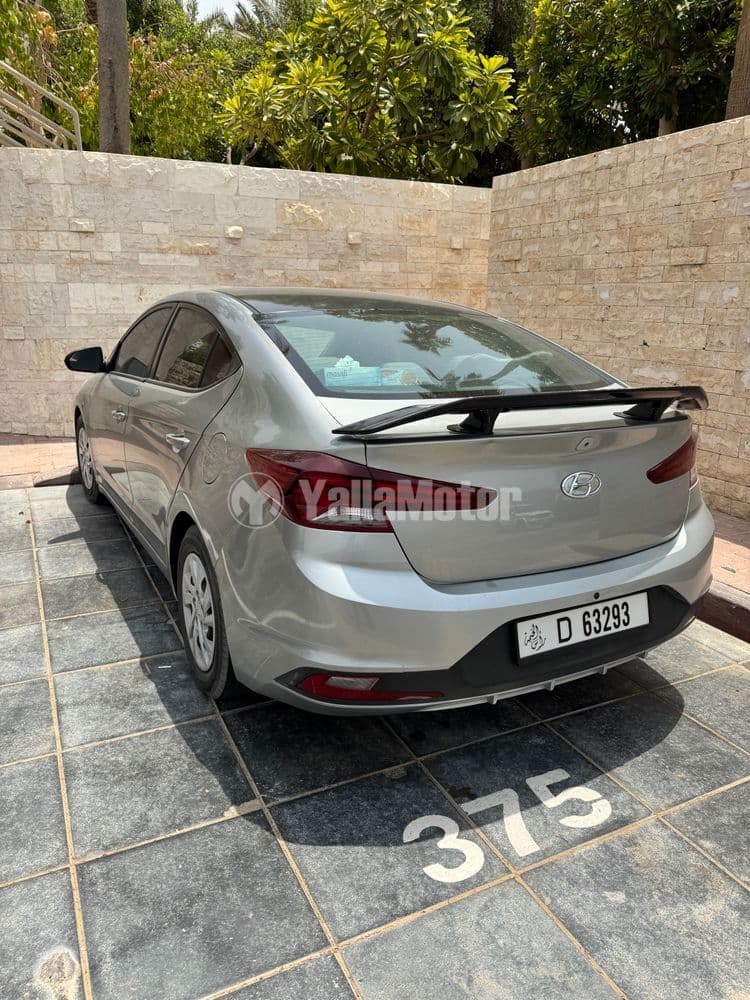 مستعملة هيونداي إلانترا 2.0L Comfort 2020