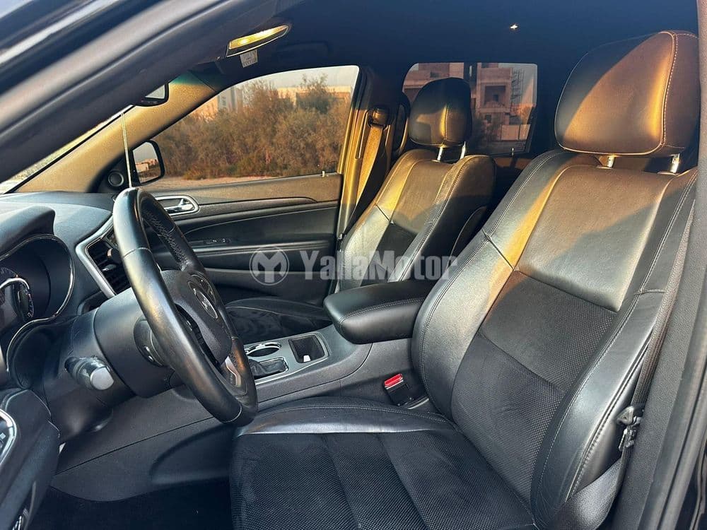 Used Jeep Grand Cherokee 3.6L Laredo 2018