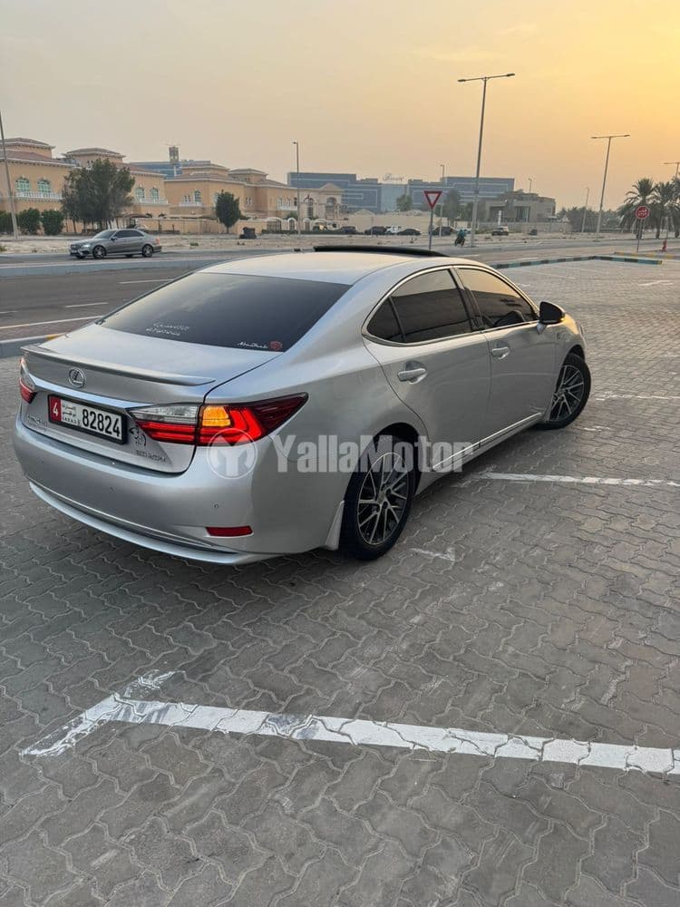 Used Lexus ES-Series 2016
