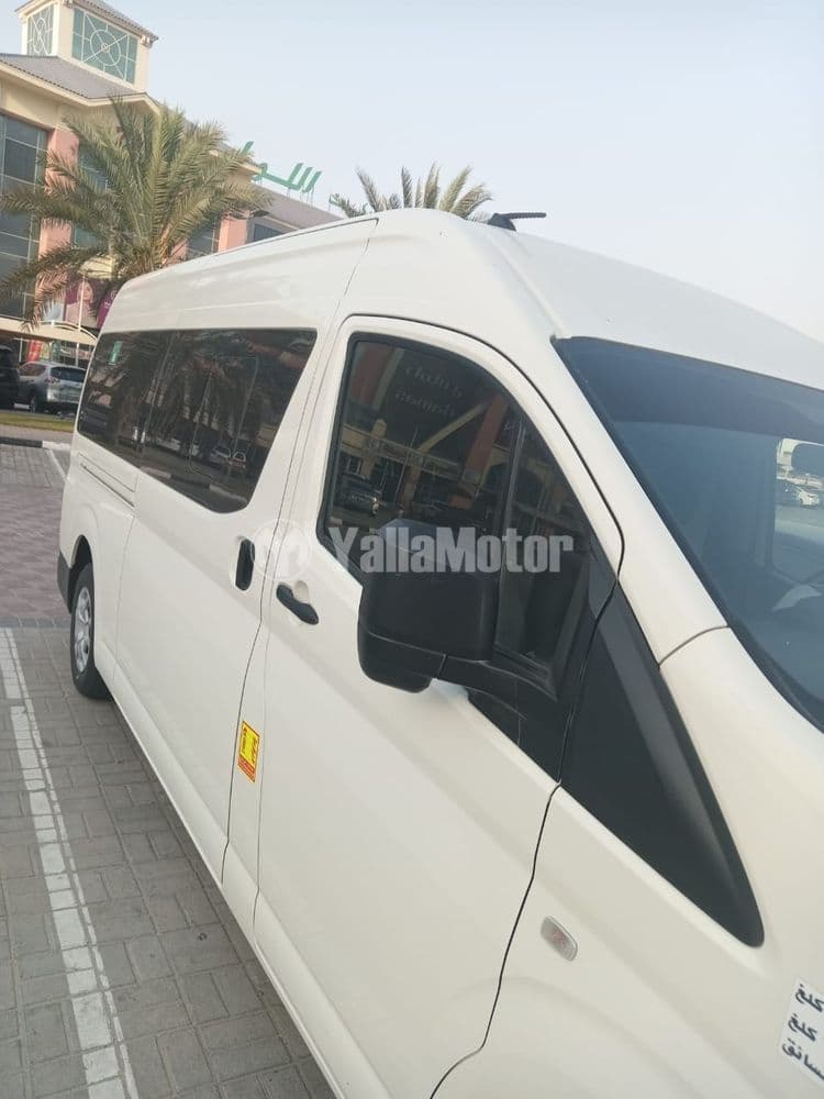 مستعملة تويوتا هايس 2.7L Commuter High Roof LWB 13 seates 2025