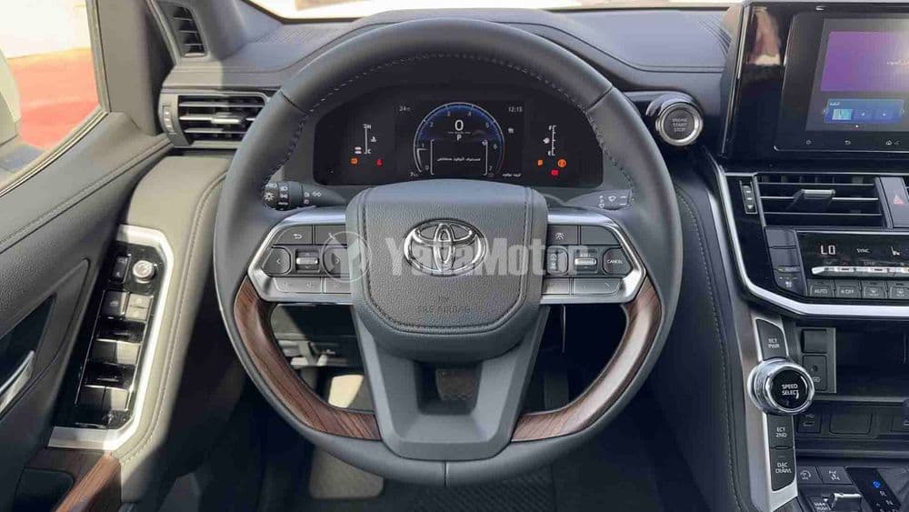 New Toyota Land Cruiser 4.0 GXR 2025