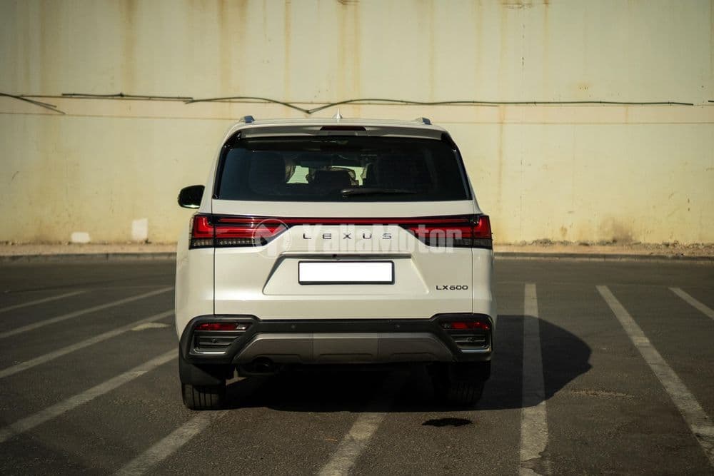 Used Lexus LX 600 Elite AWD (7-Seats) 2023