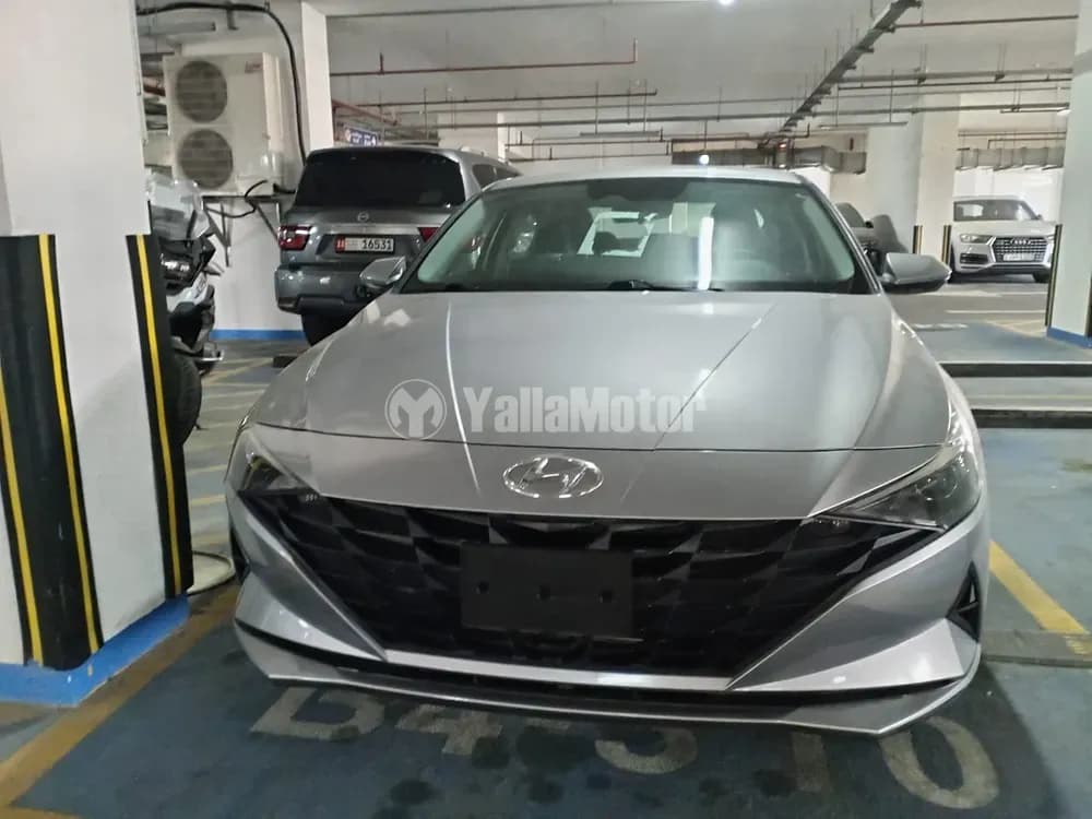 مستعملة هيونداي إلانترا 2.0L Comfort 2022