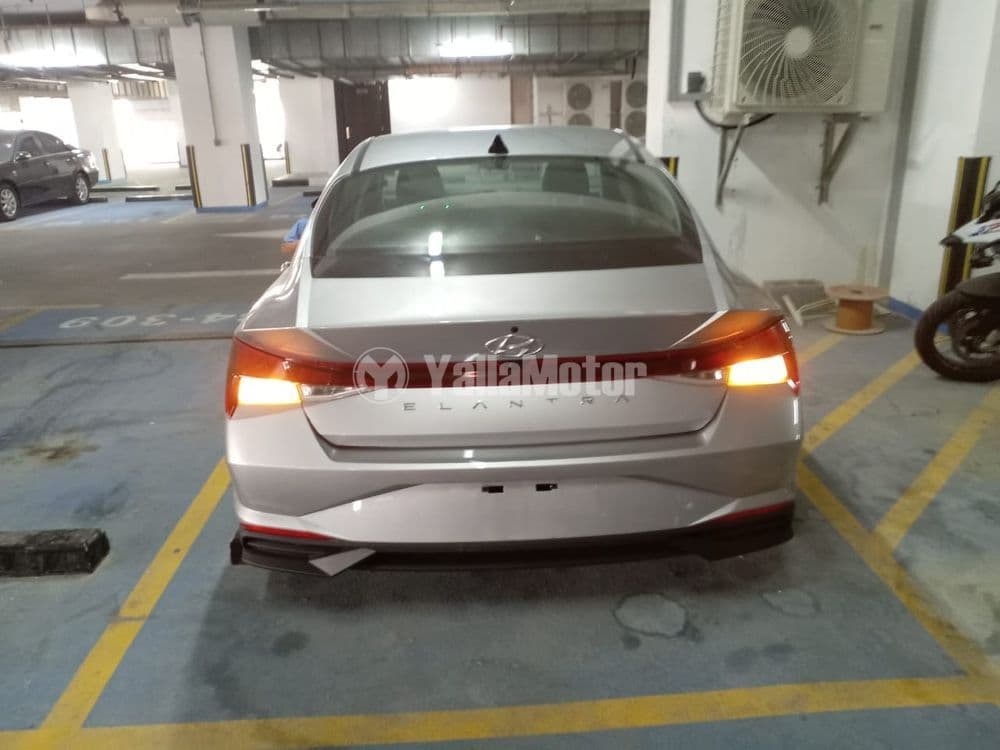 Used Hyundai Elantra 2.0L Comfort 2022