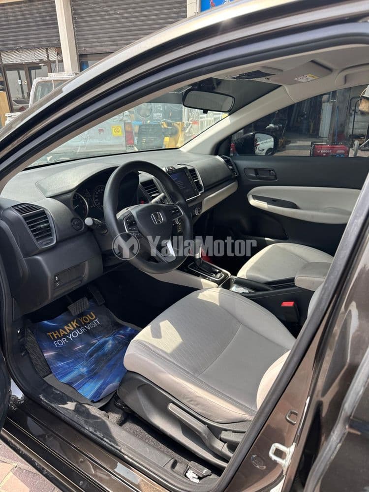 هوندا سيتي 1.5 لتر إي اكس 2022 مستعملة