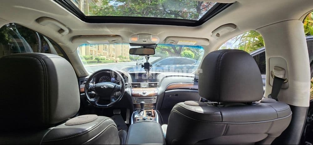 انفينيتي الفئة أم 2013 مستعملة