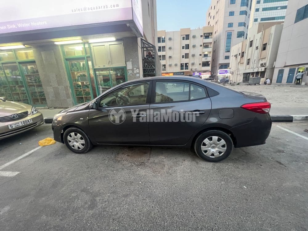 تويوتا يارس 1.5L SE 2018 مستعملة