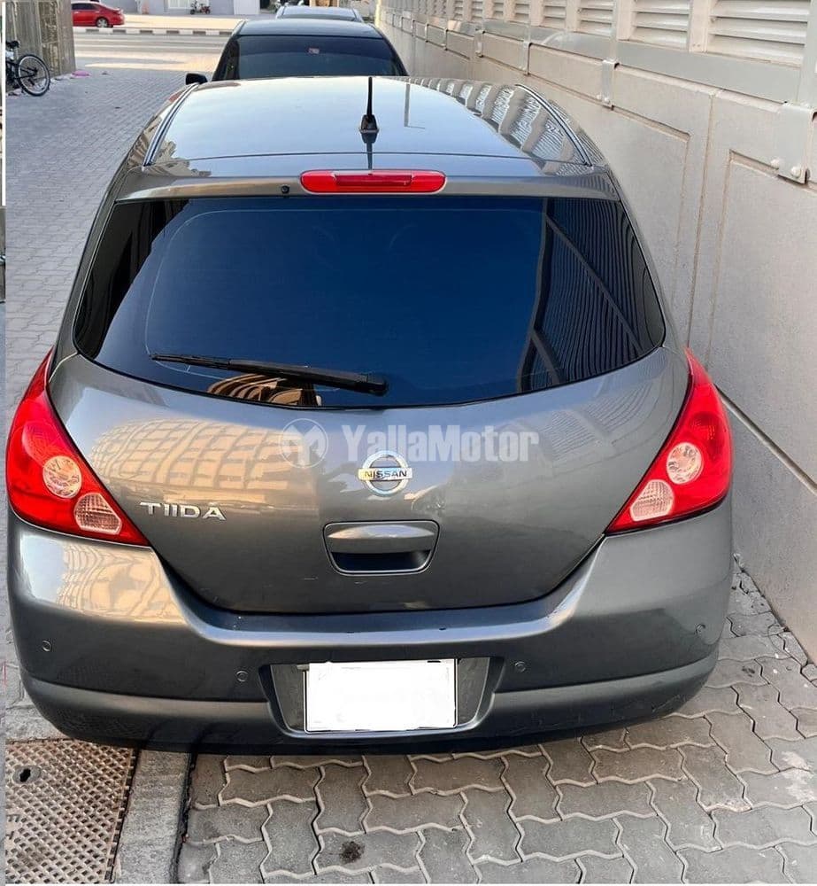 مستعملة نيسان تييدا Hatchback 2006