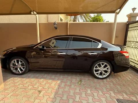 Used Nissan Maxima 3.5L SV 2010
