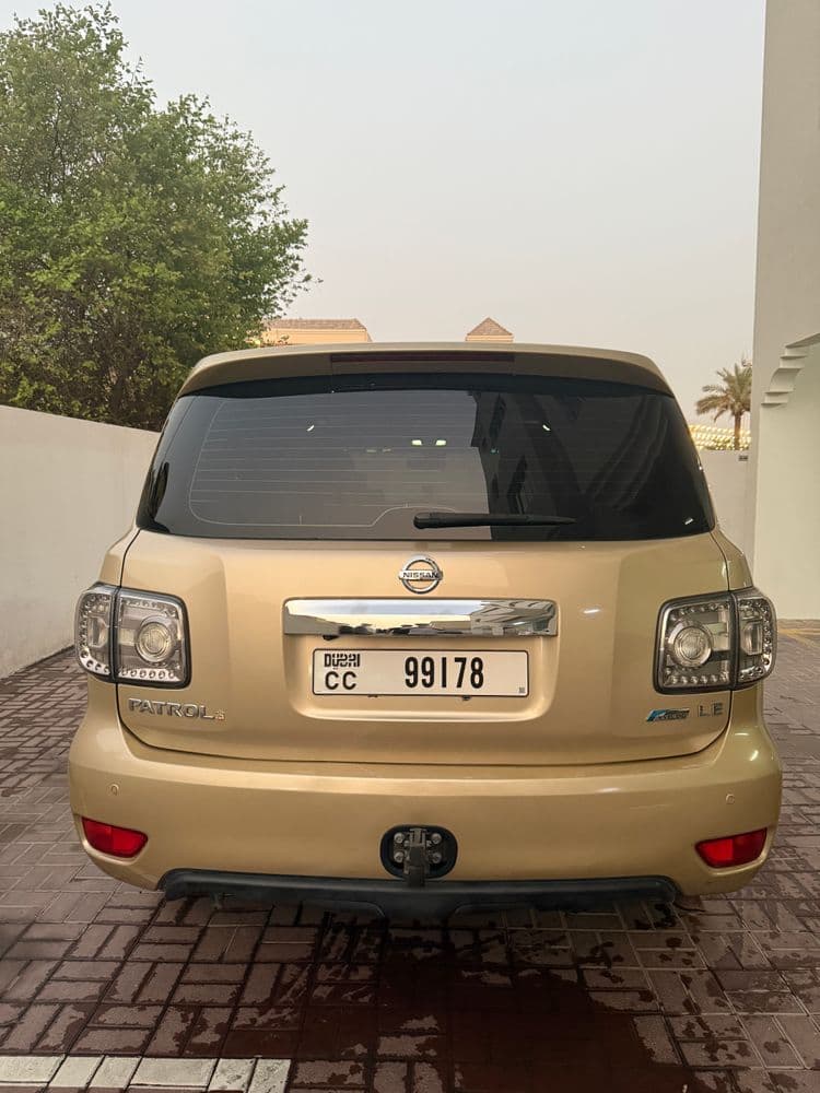 Used Nissan Patrol 5.6L LE (Type 2) 2010