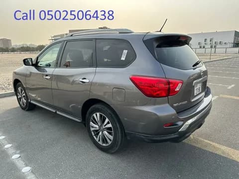 مستعملة نيسان باثفايندر 3.5L SL 4WD 7 Seater 2018
