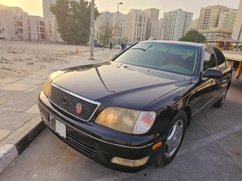 Used Lexus LS 400 2000