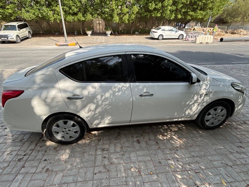 مستعملة نيسان صني 1.5 Mid 2023