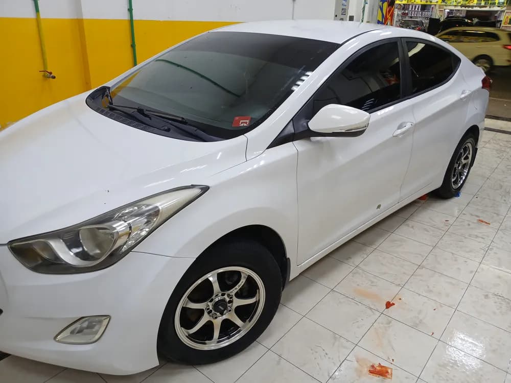 Used Hyundai Elantra 1.8L 2012