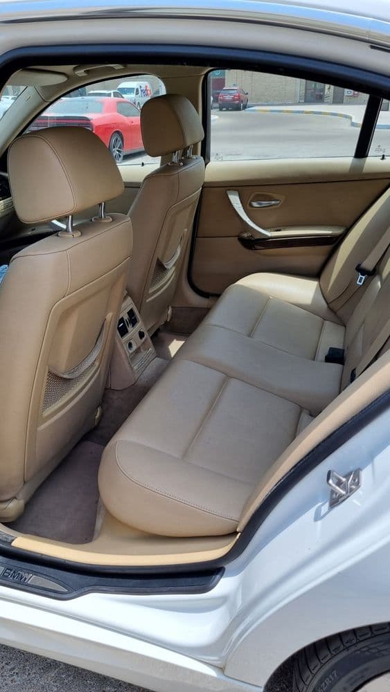 بي إم دبليو الفئة الثالثة 2016 323i 2010 مستعملة