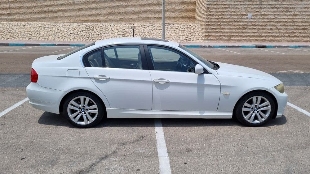 بي إم دبليو الفئة الثالثة 2016 323i 2010 مستعملة