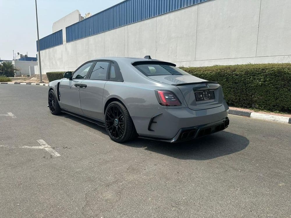 رولز رويس فانتوم Mansory Body Kit 2023 مستعملة