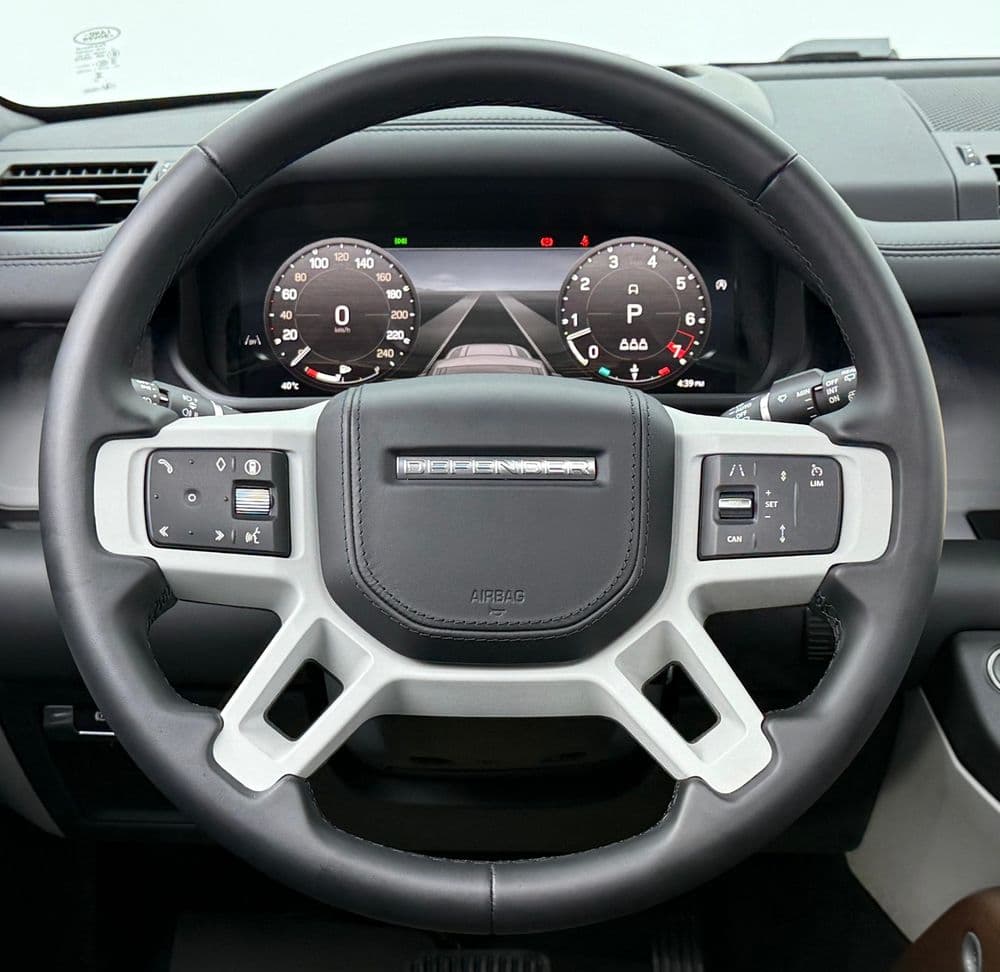 Used Land Rover Defender 110 HSE (P400) 2024