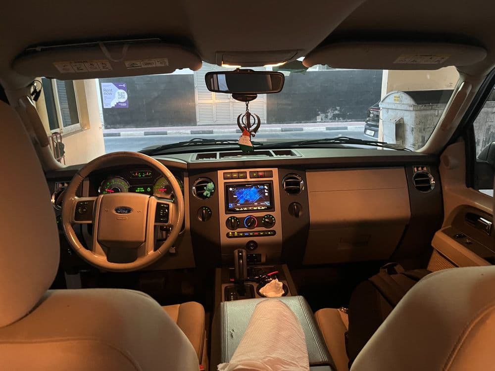 Used Ford Expedition 5.4L XLT 2013