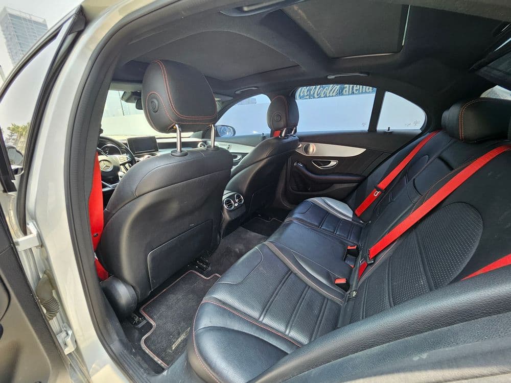 مستعملة مرسيدس بنز الفئة سي C 450 2016