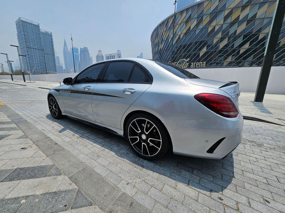 مستعملة مرسيدس بنز الفئة سي C 450 2016