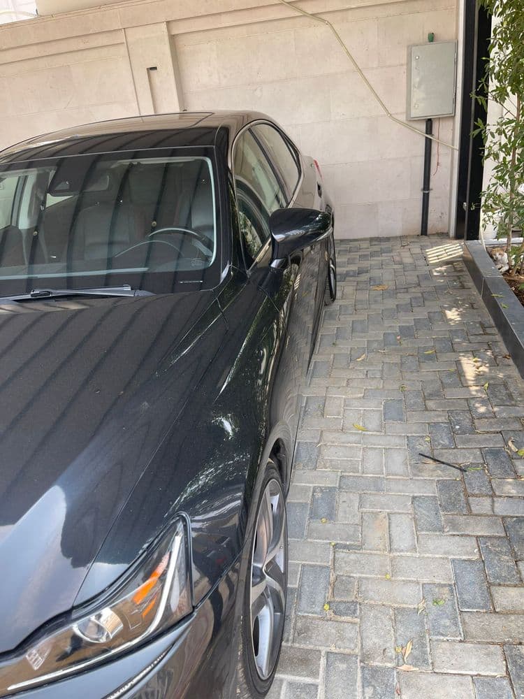 لكزس آي أس 300 4 door 2.5L 2018 مستعملة