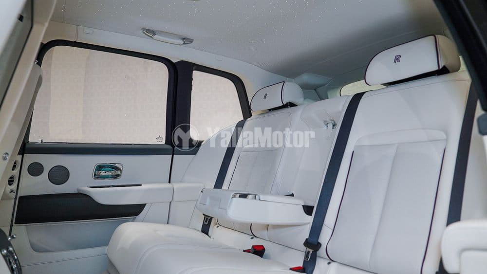 Used رولز رويس كولينان 6.75L Twin-Turbo 563 HP 2025