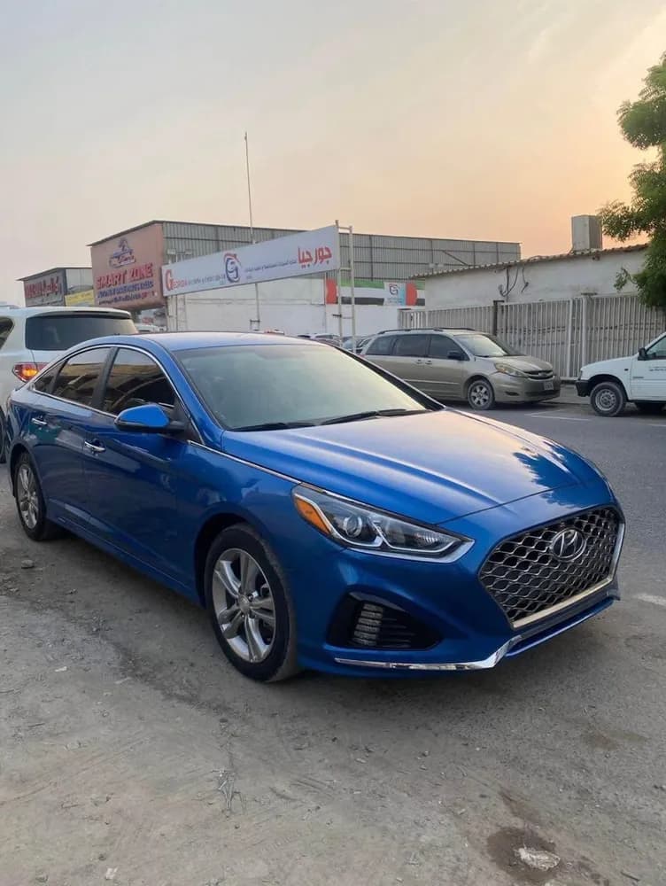 هيونداي سوناتا 2.4L Mid 2019 مستعملة