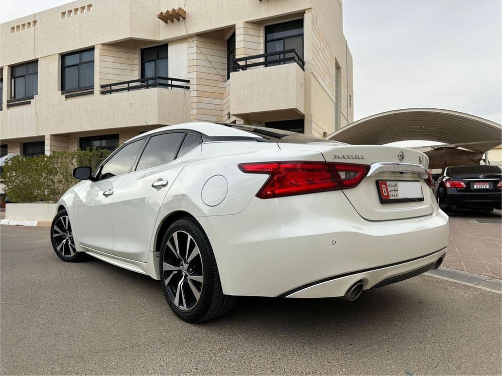 Used Nissan Maxima 2018