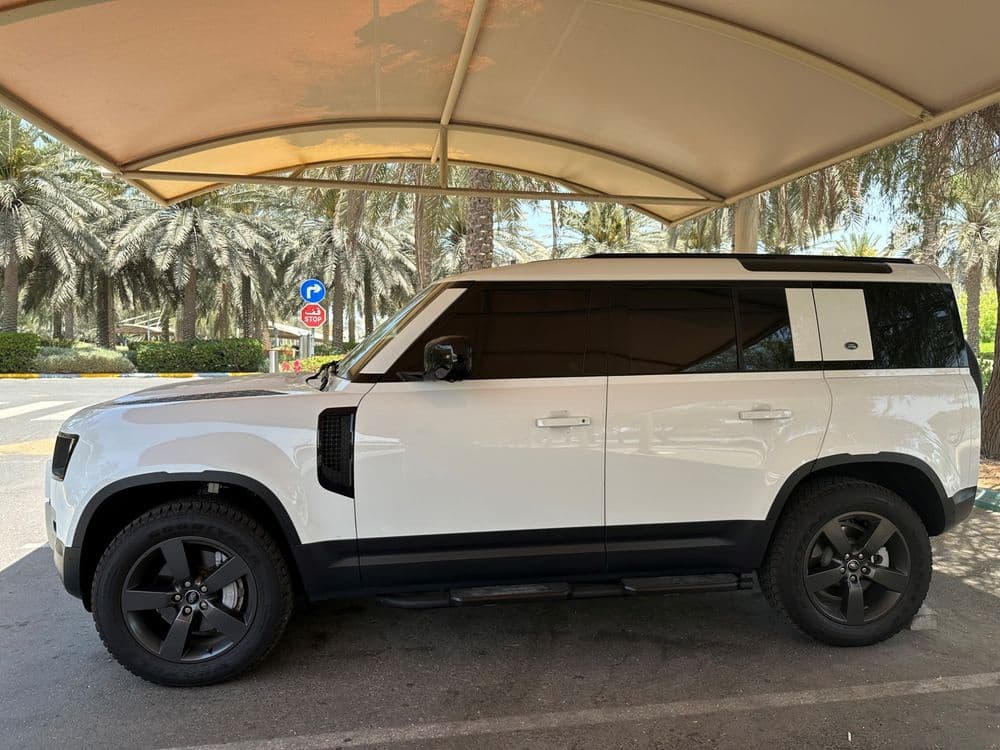 Used Land Rover Defender 110 HSE (P400) 2023