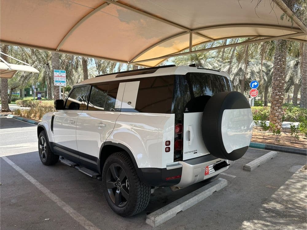 Used Land Rover Defender 110 HSE (P400) 2023