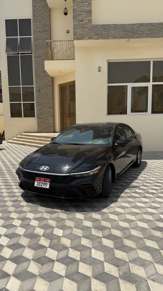 Used Hyundai Elantra 1.6L 2025