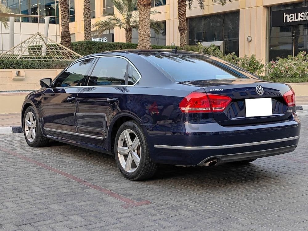 Used Volkswagen Passat 2.5L SEL 2015