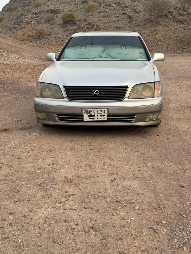Used Lexus LS 400 1999