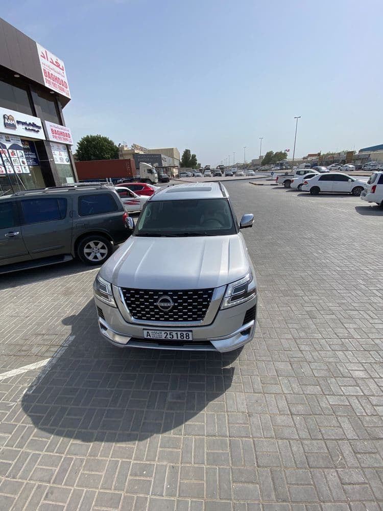 Used Nissan Armada 5.6 SE 2019