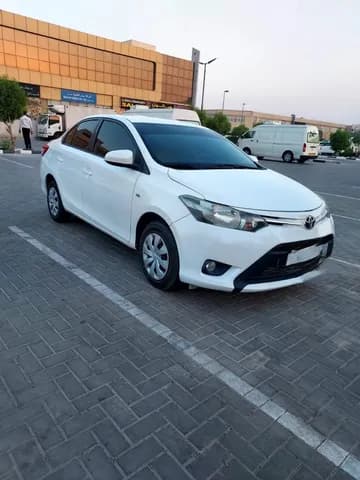 تويوتا يارس سيدان 1.5 SE 2016 مستعملة