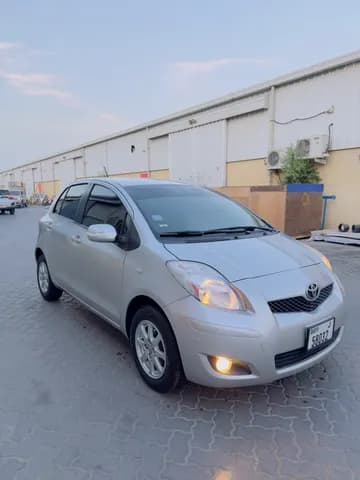 تويوتا يارس هاتشباك Hatchback 2012 مستعملة