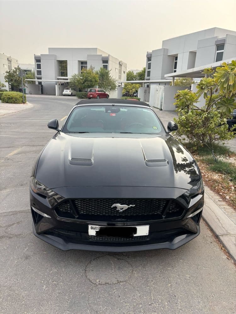 فورد موستانج المكشوفة في8 5.0L 2021 مستعملة