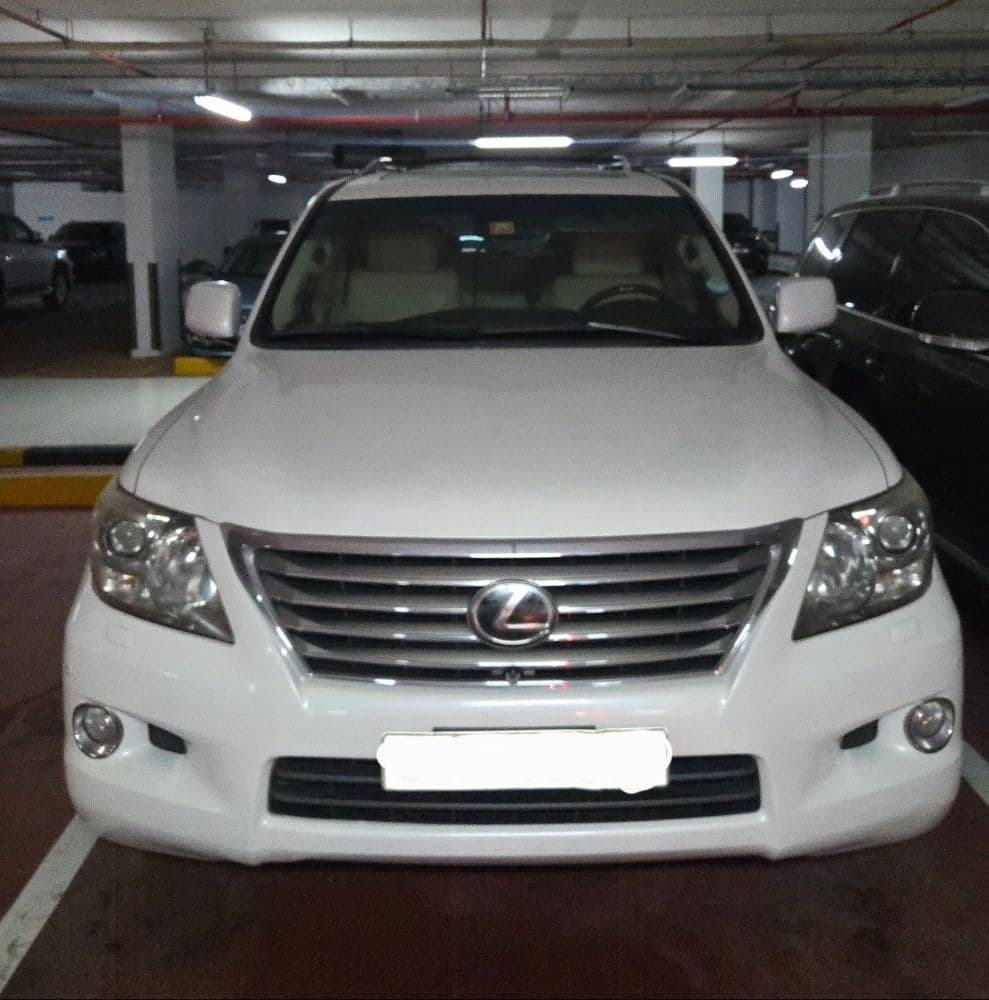 Used Lexus LX 570 5 door 5.7L 2009